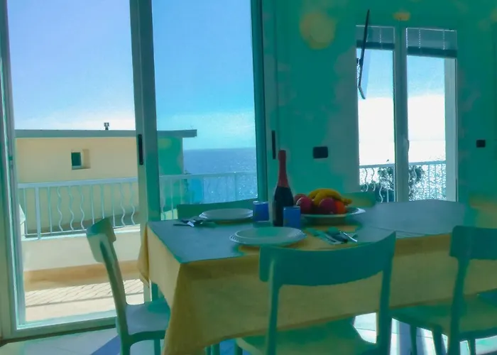 Silvia Al Mare * دْيانو مارينا