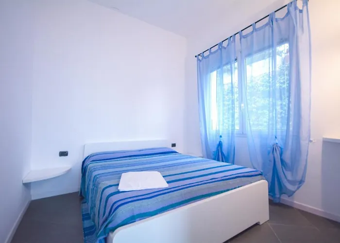 Silvia Al Mare دْيانو مارينا